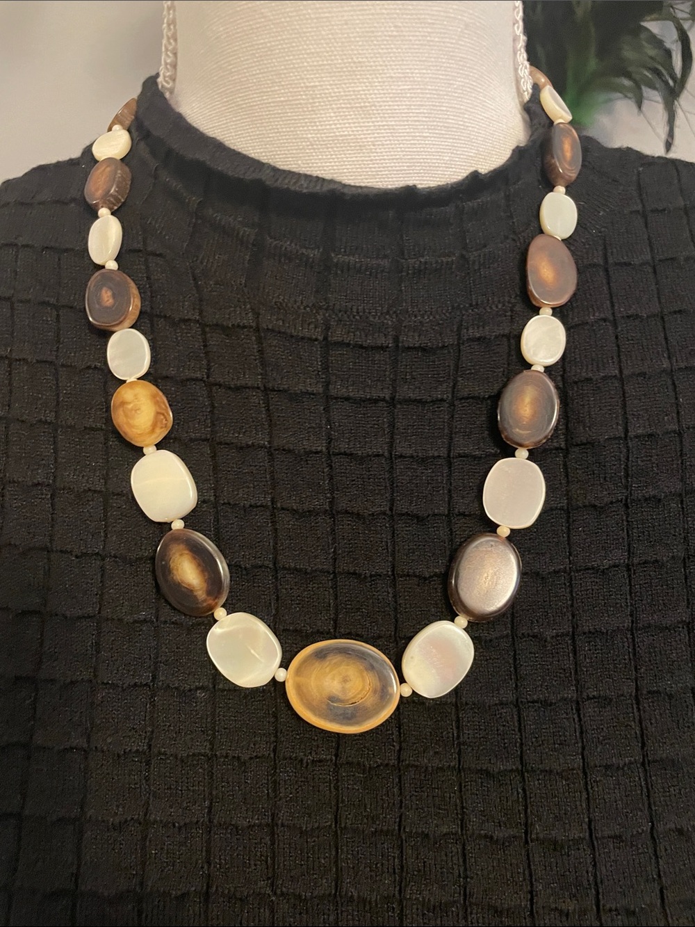 Vintage 1950-60’s Japan Petrified Wood & Mother of Pearl Necklace